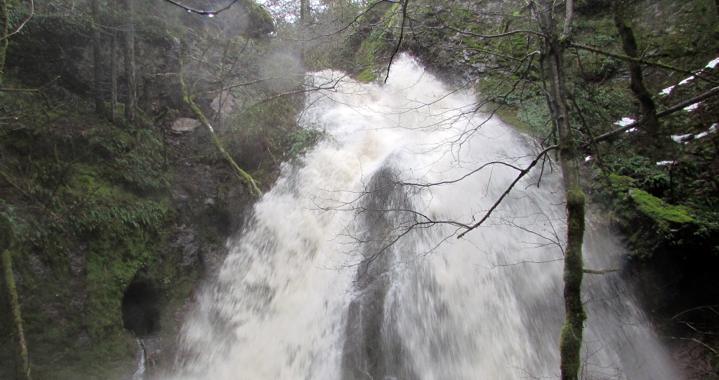 Souther Creek, WA – Sweeney Falls